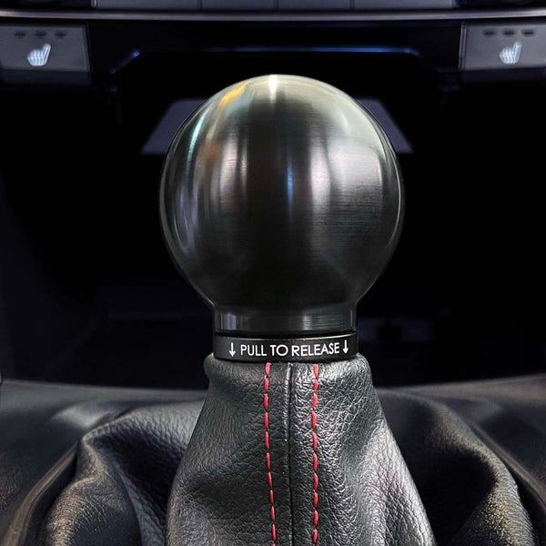 POCO Insulated Low-Profile Shift Knob in Black (M10X1.5) – ACUITY  Instruments